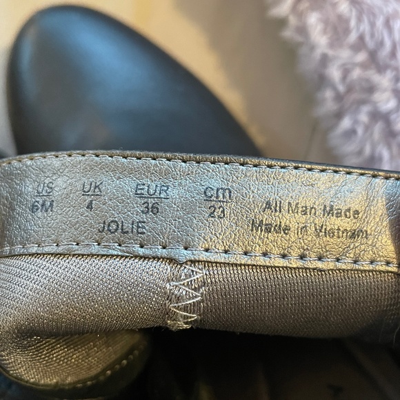 EUC Life Stride Velocity Black Women's Booties Size 6 - Picture 8 of 8